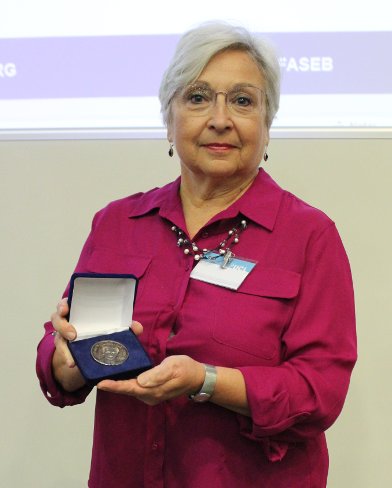 Prof. Suzanne Jackowski